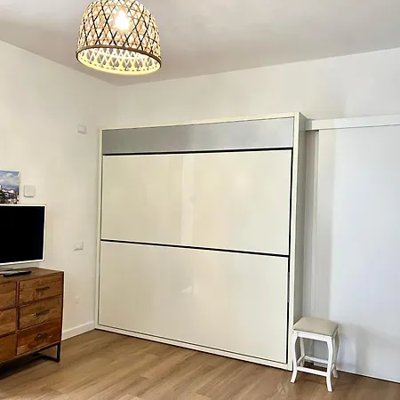 Piano Terra Centro * Виареджо